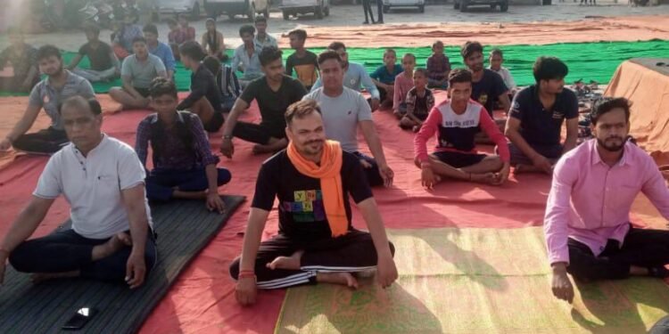 योग ही मनुष्य को दीर्घ जीवन प्रदान करता है- योगीराज धाकरे