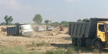 खनन अधिकारी के हस्तक्षेप के बाद रोका गया मानक विहीन तरीके से किया जा रहा खनन