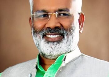 यूपी: स्वतंत्र देव सिंह ने बीजेपी प्रदेश अध्यक्ष के पद से दिया इस्तीफा, अब इन नामों पर चर्चा