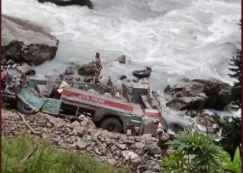 अमरनाथ यात्रा की ड्यूटी से लौट रहे थे ITBP जवान, बस के उड़ गए परखच्चे,6 जवानों की मौत