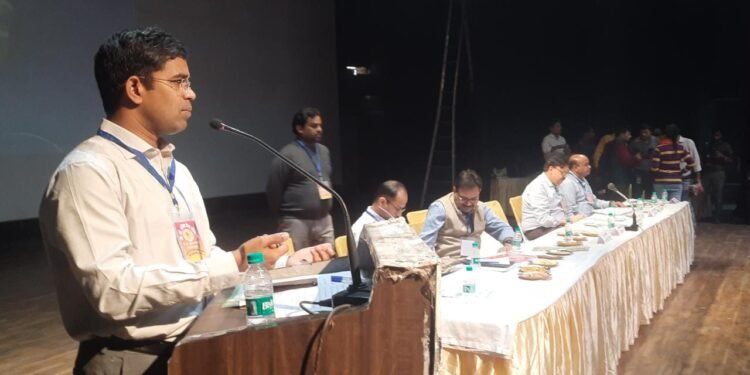 सूरसदन प्रेक्षागृह में राष्ट्रीय क्षय रोग उन्मूलन कार्यक्रम के तहत आयोजित हुई संवेदीकरण कार्यशाला