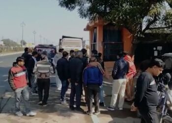 यमुना एक्सप्रेसवे पर छात्रा से सामूहिक दुष्कर्म की सनसनीखेज वारदात, नोएडा से विधूना जा रही थी युवती …
