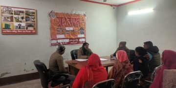 बेलरायॉ -खीरी मा० मुख्यमन्त्री जी के आदेश के क्रम  में ग्राम चौपाल कार्यक्रम।