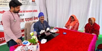 चिकित्सा शिविर में निशुल्क परामर्श और दबाए मिलने से मरीजों को मिली राहत …