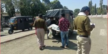 गोंडवाना एक्सप्रेस से गिरकर युवक की हुई मौत,पुलिस ने शव को पोस्टमार्टम के लिए भेजा