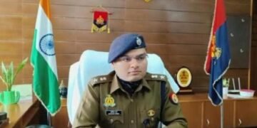 अपराधी, Hapud एसपी अभिषेक वर्मा से मांग रहे 10 लाख की रंगदारी,,,