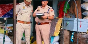 आगरा, :पुलिस ने हेलो गैंग के मामले के आरोपी गैंगस्टर की संपत्ति को मुनादी कर किया कुर्क