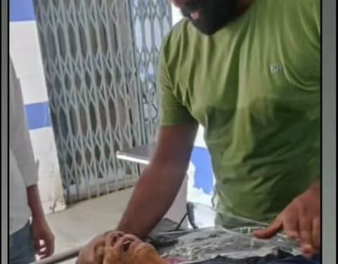 आगरा थाना ताजगंज के गांव करभना में दिवाल गिरने से बुजुर्ग महिला की मौत