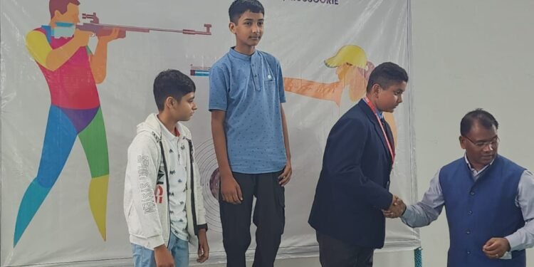 बरहन के लाल ने मसूरी में जीता गोल्ड मेडल। क्षेत्र में खुशी की लहर।