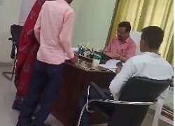 सोसल मीडिया पर वायरल वीडियो निघासन एसडीएम फरियादी को धमकाने का आरोप निकला निराधार।