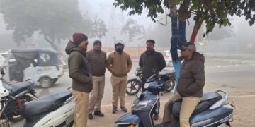 आबकारी आयुक्त अधिकारी के आदेश पर चलाया गया अभियान।