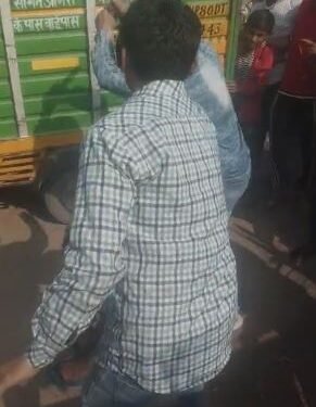 कलयुगी दौर मे भाई बना भाई का दुश्मन।