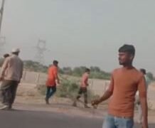 खंबे से बांधकर मजदूर को पीटा,