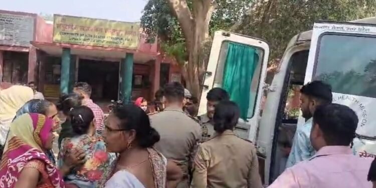 बाइक सवार पति-पत्नी की सड़क दुर्घटना में मौत