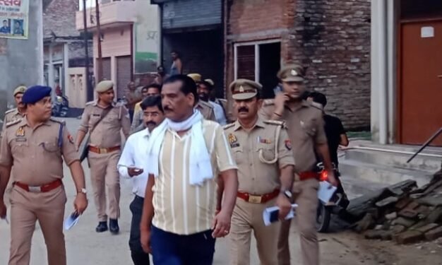 उप जिलाधिकारी नीरज द्विवेदी और सीओ ने मोहर्रम के जुलूस के रूट का किया निरीक्षण !