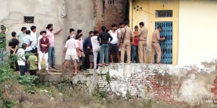 फांसी के फंदे पर लटकता मिला आंगनबाड़ी कार्यकत्री का शव !