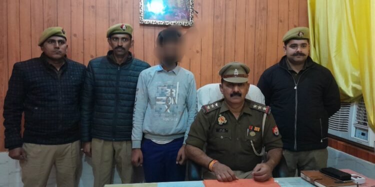 करहल पुलिस ने बलात्कार के मुकदमे में वांछित आरोपी को किया गिरफ्तार…