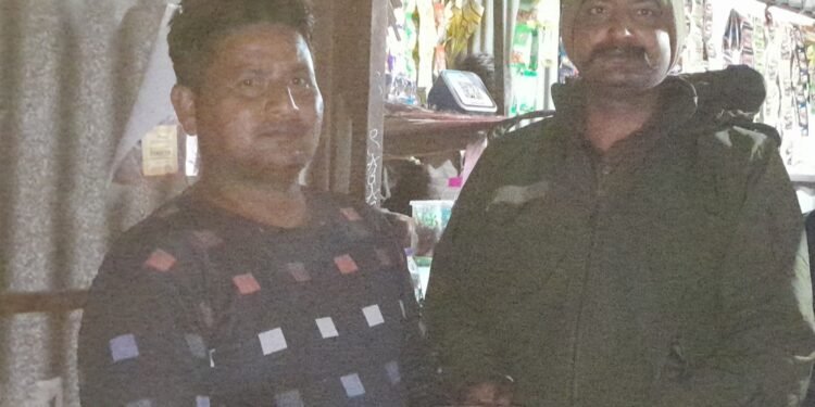 पुलिस कर्मी पुष्पेंद्र परिहार ने निभाई ईमानदारी और कर्तव्यनिष्ठा की मिसाल…