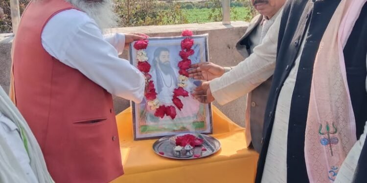 मानवता विहीन मानव जहां भी होगा वहां वह सिर्फ गंदगी ही फैलायेगा..