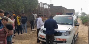 घर को चोरों ने बनाया निशाना,लाखों का सामान समेटा..