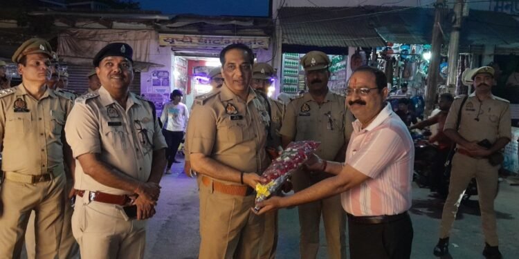 अपर पुलिस अधीक्षक राहुल मिठास का समाजसेवी नितिन चतुर्वेदी ने किया स्वागत…