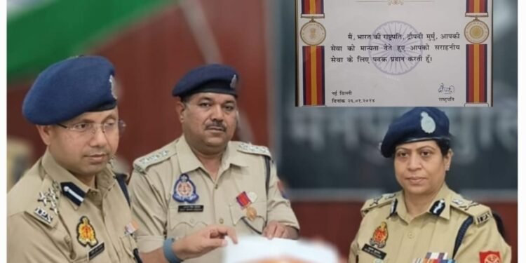 पुलिस उपाधीक्षक अजय सिंह चौहान को राष्ट्रपति द्वारा “सराहनीय सेवा पदक” से किया गया सम्मानित एडीजे अनुपम कुलश्रेष्ठ ने सौंपा सम्मान पत्र…
