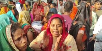 मैनपुरी नर्सिंग होम की लापरवाही से प्रसूता की मौत, मौत के बाद परिजनों ने काटा हंगामा…