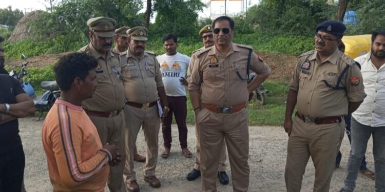 खेलते-खेलते लापता हुई बच्ची का शव बंबा में मिला,परिजनों में मचा कोहराम…