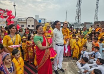 करहल संत विवेकानंद ग्रुप आफ स्कूल्स के सेंट वी.पी.एस.में कृष्ण जन्माष्टमी से पूर्व आज कृष्ण जन्माष्टमी कार्यक्रम का आयोजन किया गया…