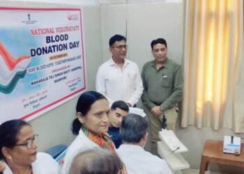 रक्तदाता को भी जानकारी नहीं होती कि उसके द्वारा डोनेट किया गया ब्लड किस व्यक्ति का जीवन बचाने में सहायक- जिलाधिकारी अंजनी कुमार !