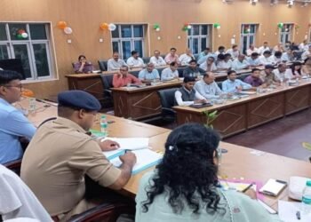 केंद्र व्यवस्थापक,सेक्टर,स्टेटिक मजिस्ट्रेट परीक्षा की प्रत्येक गतिविधि पर रखें पैनी नजर,निर्धारित समय से 45 मिनट पूर्व नहीं मिलेगा प्रवेश- अंजनी कुमार जिलाधिकारी…