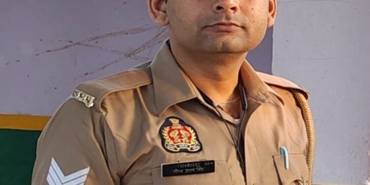 आगरा जयपुर हाईवे पर रविवार तड़के भीषण सड़क हादसा….