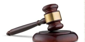 मैनपुरी बिजली चोरी के केसो मे न्यायालय सख्त कोर्ट न आने वाले 15 लोगो लोगो के बिना जमानती वारंट जारी किये।