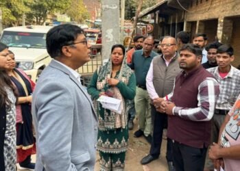 करहल पुनरीक्षण कार्य के दौरान जिन मतदाताओं की मृत्यु हो चुकी है,जो स्थाई रूप से निवास स्थान छोड़ कर चले गये हैं, उन पर विशेष फोकस किया जाये- जिलाधिकारी अंजनी कुमार सिंह