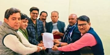 प्रेस क्लब मैनपुरी चुनाव:नामांकन पत्रों की बिक्री ने बढ़ाई सरगर्मी,कल होगा पर्चा दाखिल !