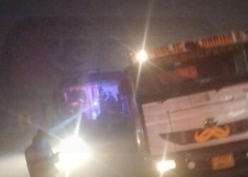 मैनपुरी-आगरा लखनऊ एक्सप्रेस वे के माइल स्टोन 86 पर हुआ हादसा !