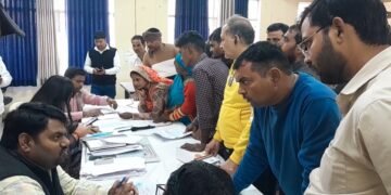 करहल-एस.आई.आर.अभियान के तहत नोमैपिंग श्रेणी मे आये 30353 मतदाताओं को नोटिस जारी !