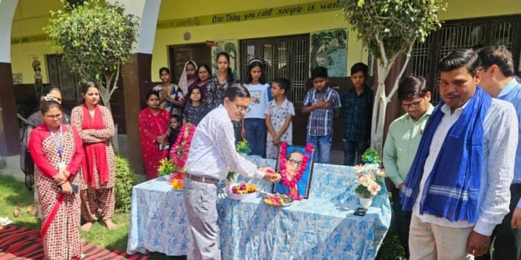 मैनपुरी-करहल संत विवेकानंद ग्रुप ऑफ स्कूल्स में भारत रत्न डॉ.भीमराव अंबेडकर की जयंती श्रद्धा,सम्मान एवं उत्साह के साथ मनाई गई।