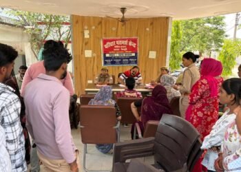 मैनपुरी-करहल परिवार परामर्श केंद्र ने बचाए 5 आशियाने,6 में से 5 दंपति में हुई सुलह,हंसी-खुशी लौटे घर ।