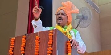 फिरोजाबाद-‘अखिलेश का PDA मतलब परिवार डेवलपमेंट एजेंसी’-केशव मौर्य का तंज,बोले 2027 में डूबेगी सपा की नैया !