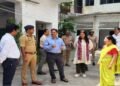 मैनपुरी-DM-SP ने किया 11 केंद्रों का भ्रमण,CCTV-जनरेटर से कड़ी निगरानी,तलाशी के बाद प्रवेश ।